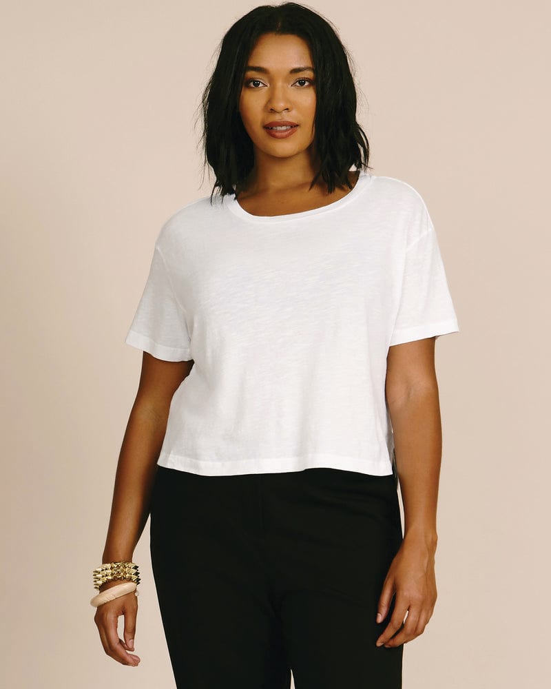 Plus size model wearing Zoé Tee by 11 Honoré Collection | Dia&Co | dia_product_style_image_id:199420